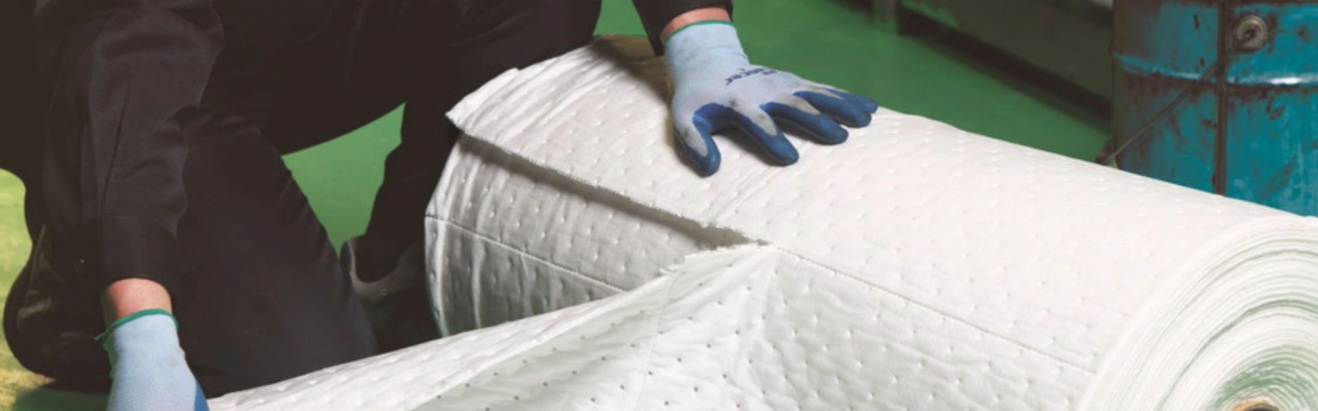 Wipestar spill control products, absorbents for universal, oil & chemical liquid containment
