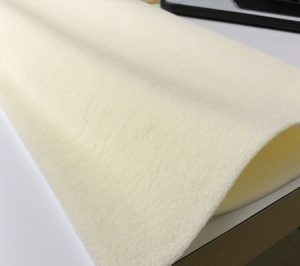 In-depth comparison of edge sealing technology and cleaning efficiency of ordinary fiber dust-free cloth