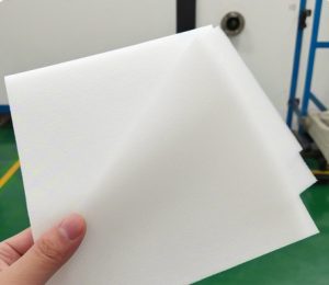 4-inch dust-free cloth micron-level cleaning skills: wafer packaging to medical catheter adaptation