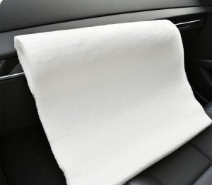 Which cloth is best for car cleaning? Tips on fiber selection and car paint protection